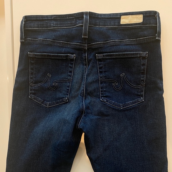 AG Jeans The Farrah High Rise Skinning Ankle in Dark Blue Size 28R - Picture 4 of 9